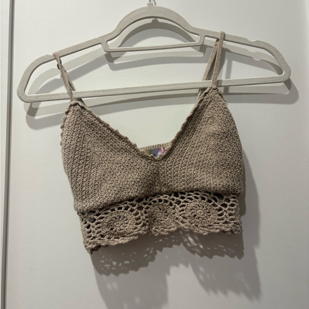 Abercrombie & Fitch Beige Knit crop tank top